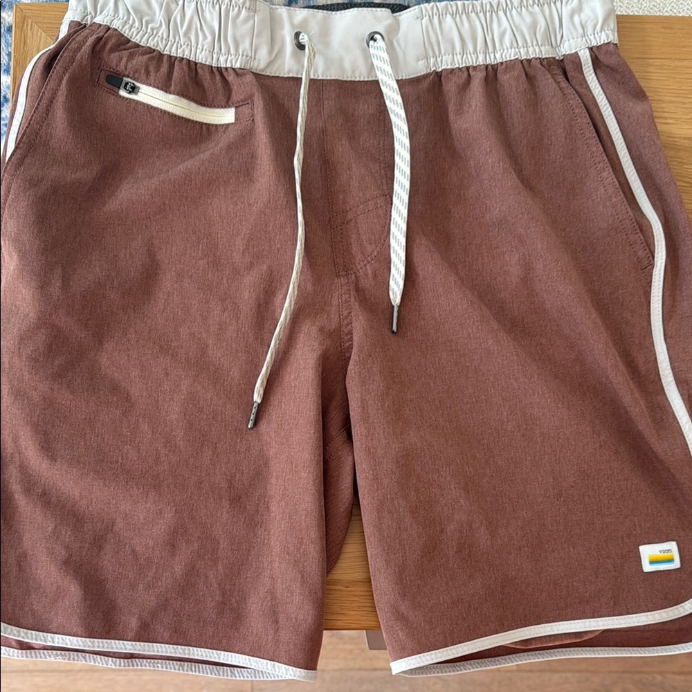 Vuori Banks Brown Athletic Shorts with White Trim and Drawstring